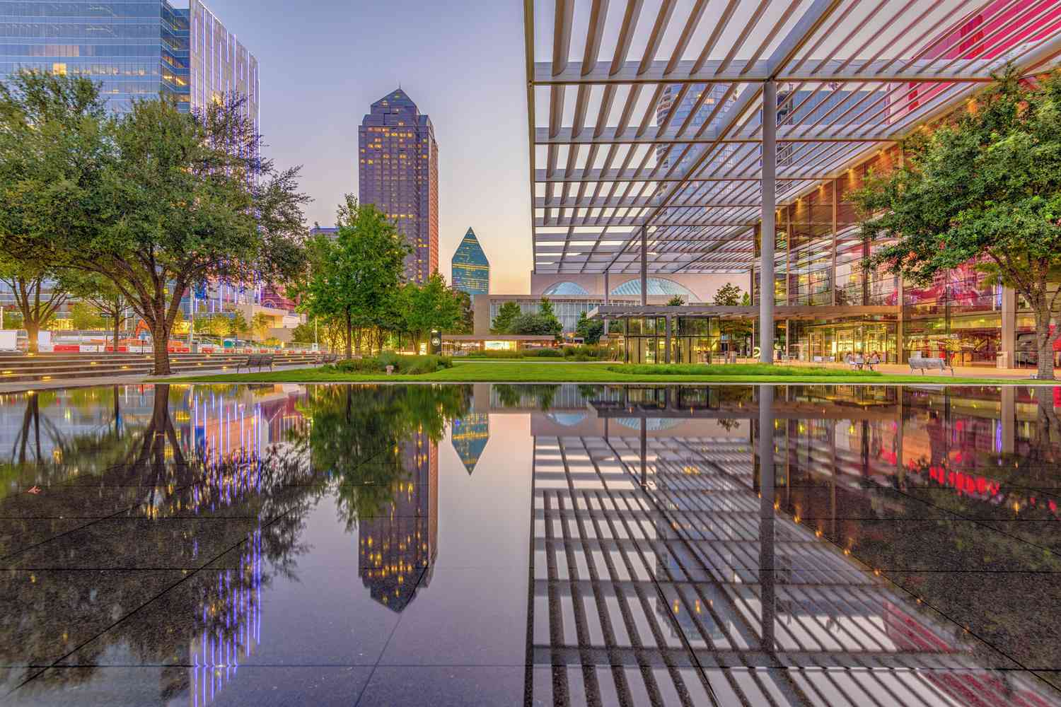 Winspear Opera House and AT&T Performing Arts Center, Dallas Arts District